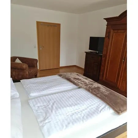 Апартаменты On The Salamanderburg *